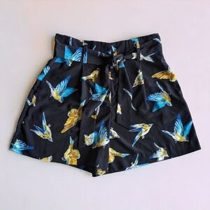 Zara‎ Women's Hummingbird Print Shorts Sz M High Waist Paper Bag Waist Shorts